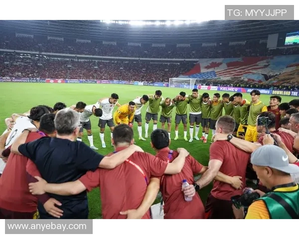 聚焦足球界顶级球星他们的成就与影响力解析